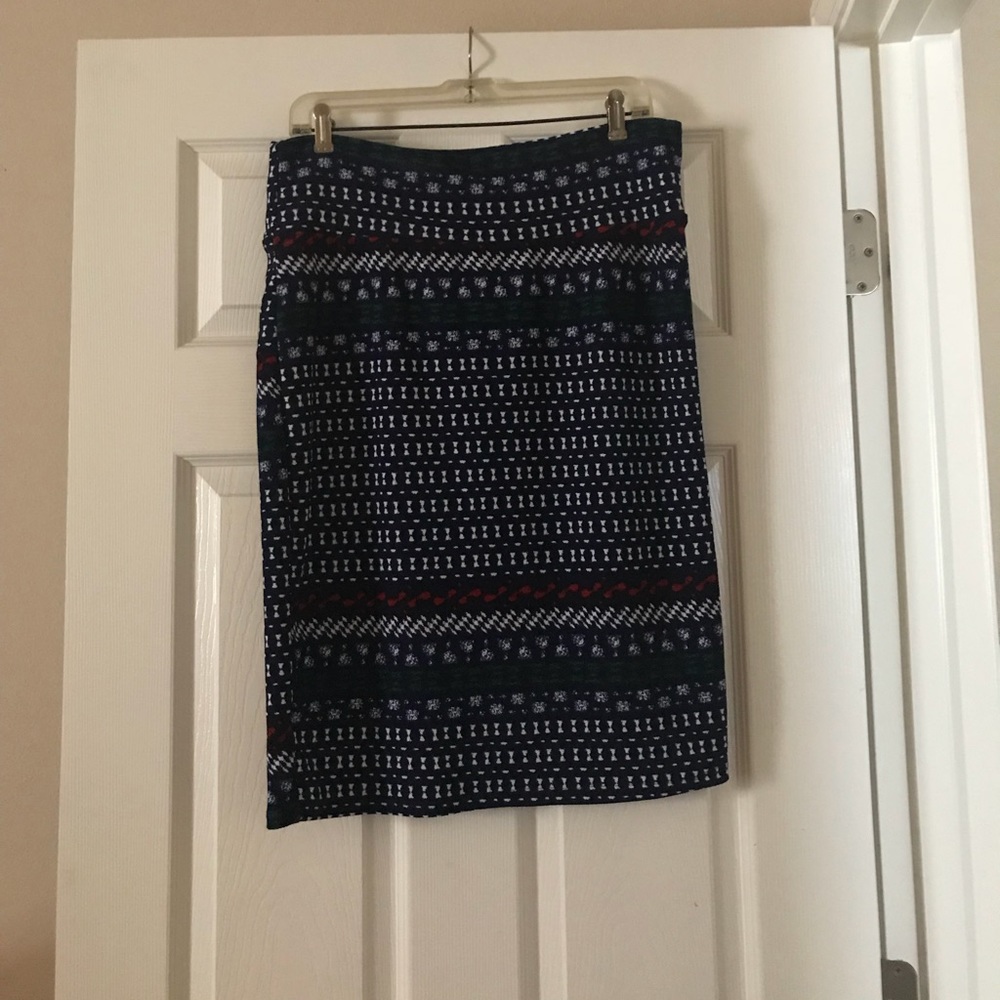 LulaRoe Cassie Large